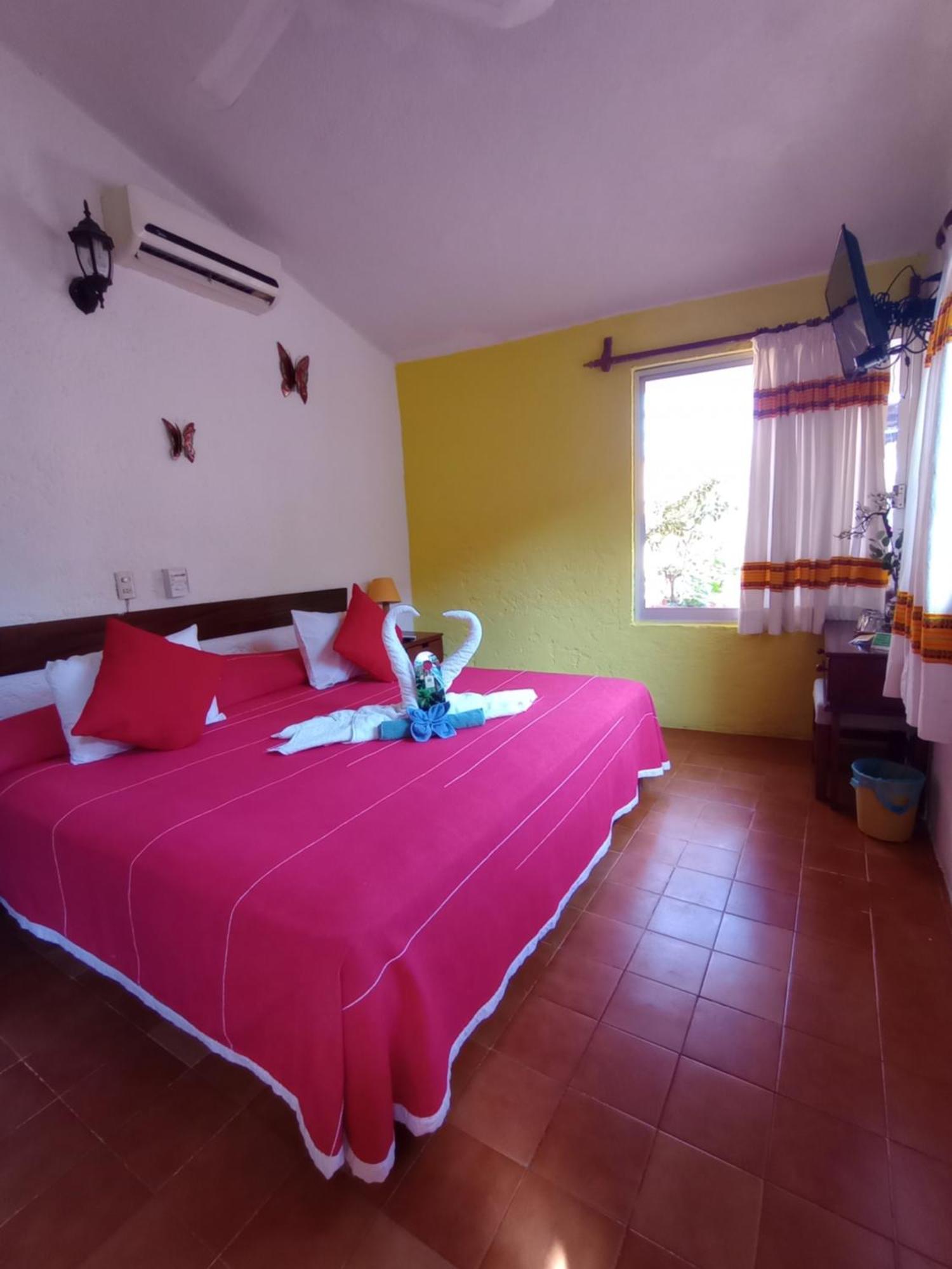 Hotel La Cabana Пуэрто-Анхель Экстерьер фото